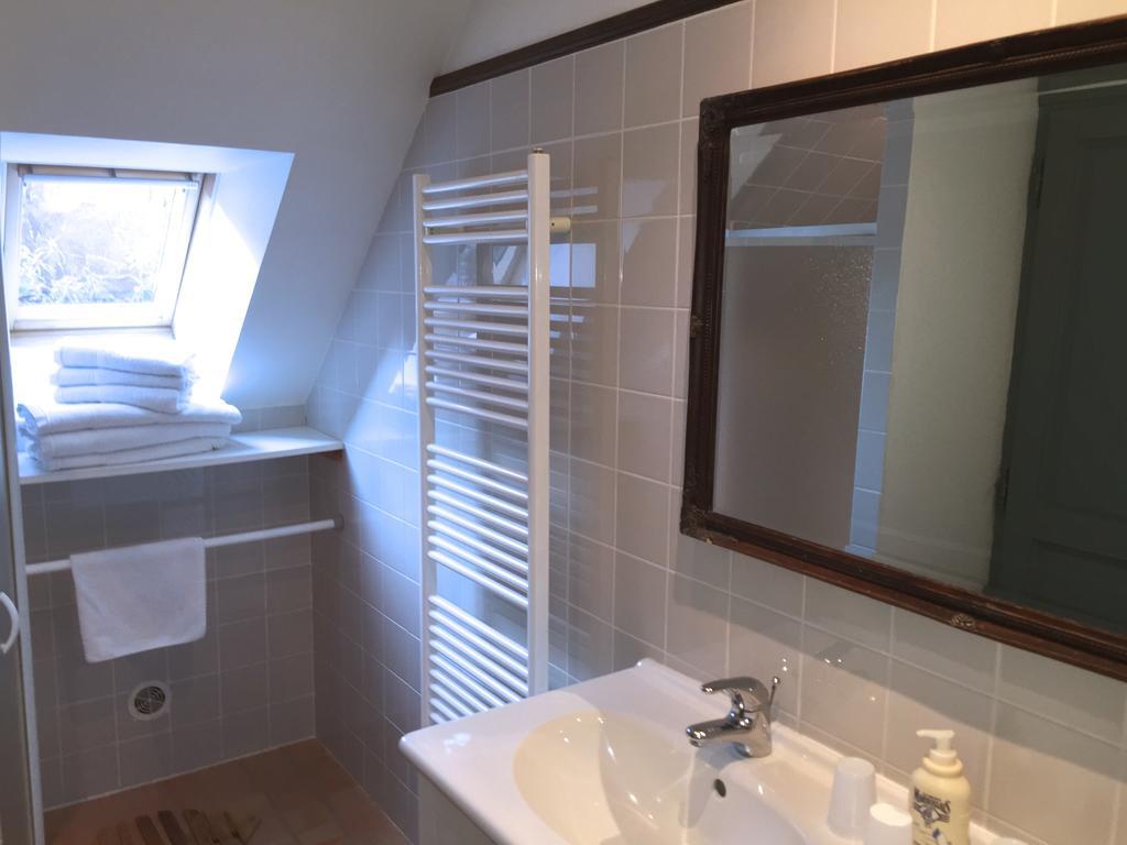Le Domaine De Belleville Dragey Room photo